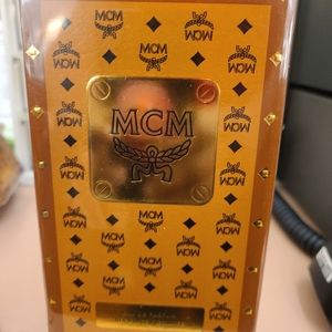 MCM fragrance necklace